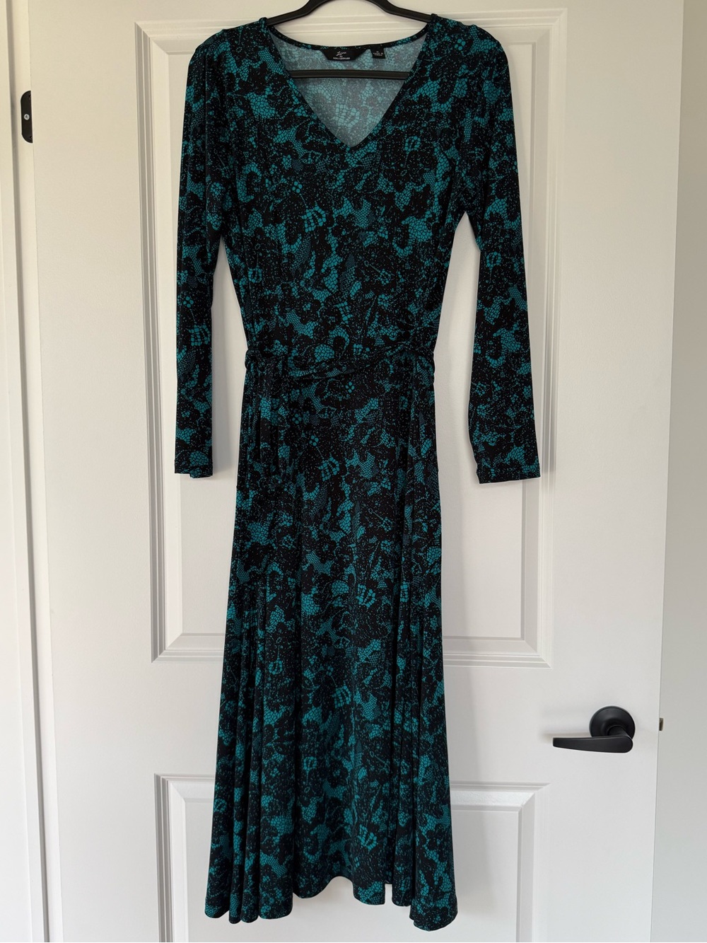 Nina Leonard Teal and Black Floral Long Sleeve Midi Dress